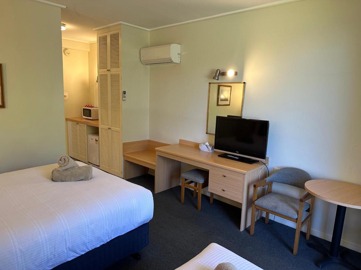Banjo Paterson Motor Inn Lakes Entrance Exterior foto